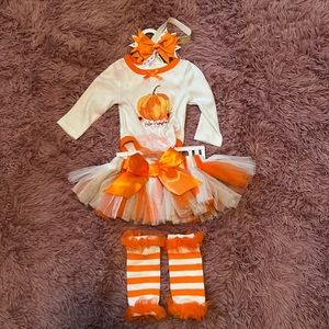 Baby Essentials Hello Pumpkin 4-Piece Bodysuit, Tutu, Leg Warmers & Headband Set